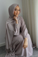 Load image into Gallery viewer, Alia Classic Modest Dress
