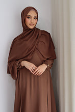 Load image into Gallery viewer, Alia Classic Modest Dress
